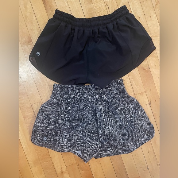 Lululemon Shorts - 2 Pairs Bundle Size 4! - Tracker and Hotty Hot II - Like New! - Picture 3 of 7